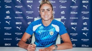 Man City Women captain signs one-year contract extension